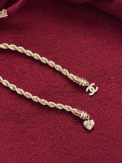 Pure wool cardigan with custom color and dyeing, contrasting color splicing, drawstring