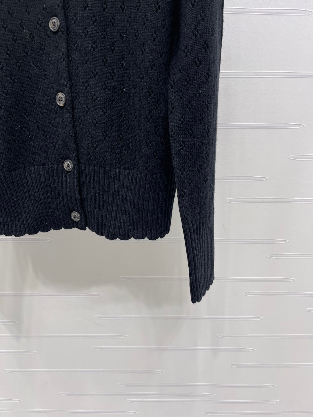 2025 Early Autumn New Floral Hollow Round Neck Long Sleeve Cardigan