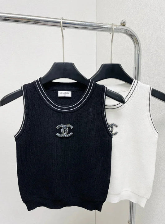 round neck vest with handmade beads on the chest