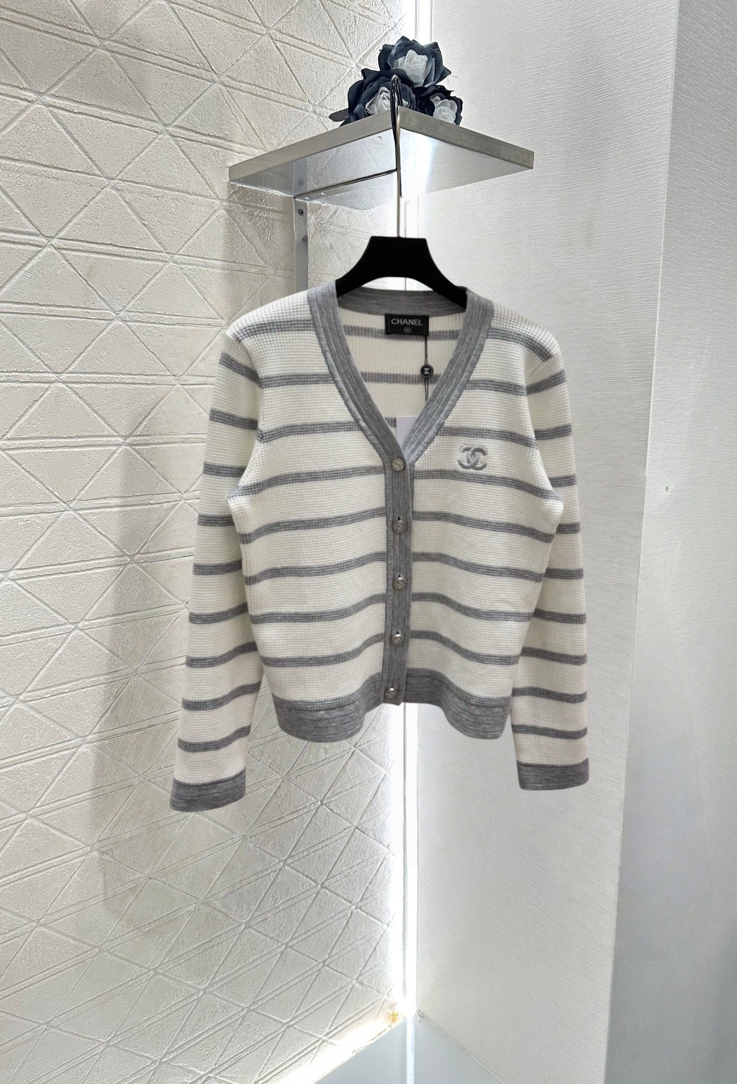 25fw Striped knitted cardigan