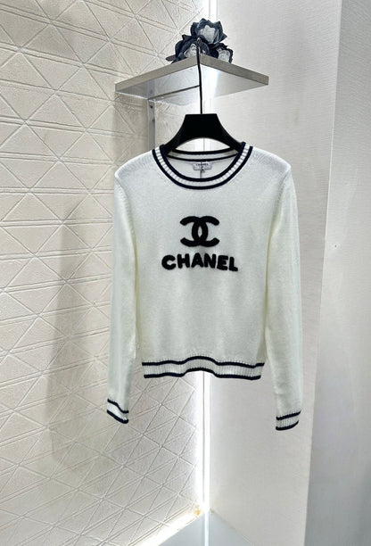 25fw Double C sweater
