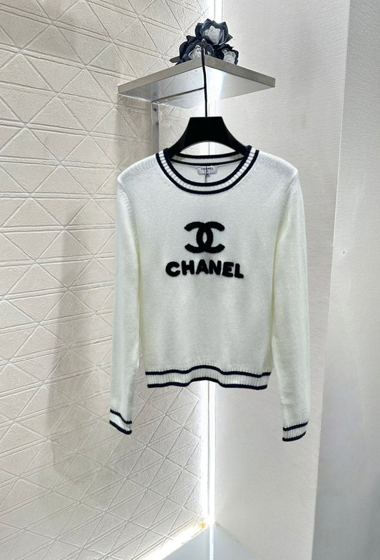 25fw Double C sweater