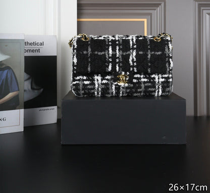 New tweed chain shoulder bag