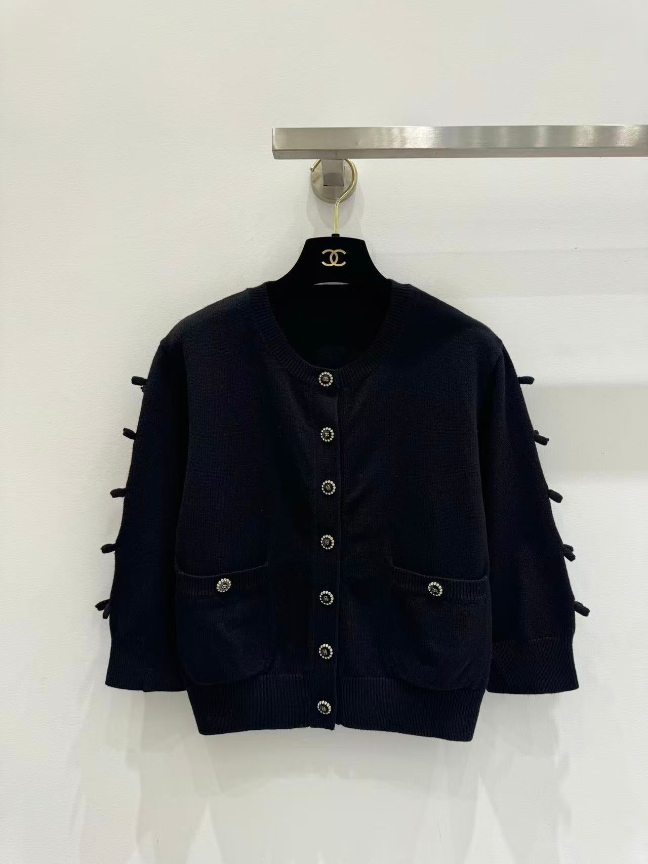 25 Bow decoration cashmere knitted cardigan