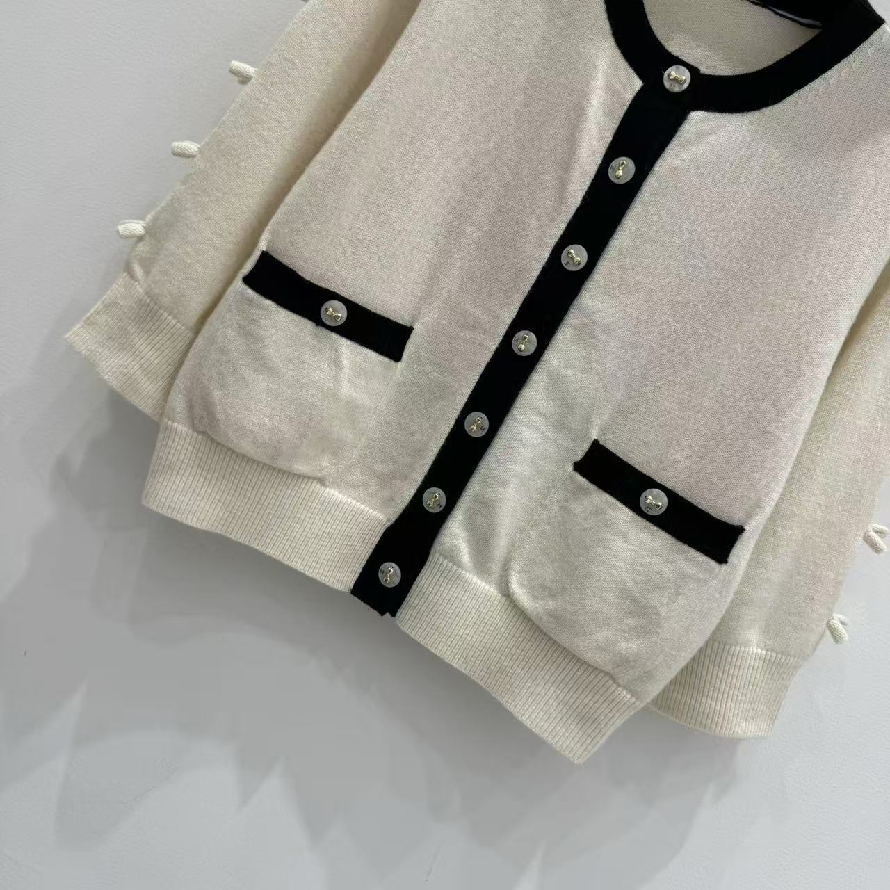 25 Bow decoration cashmere knitted cardigan