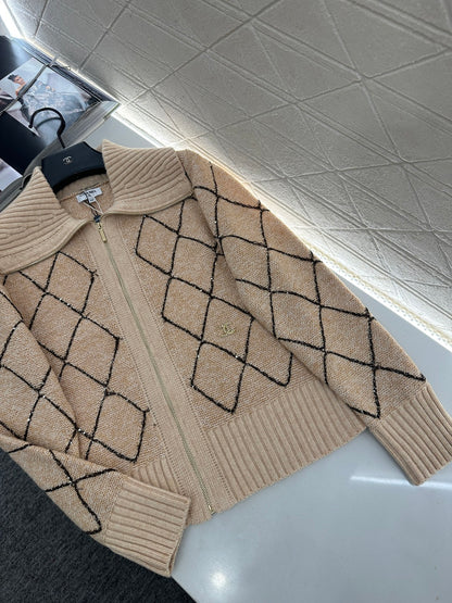 Lapel Diamond Chain Knit Cardigan