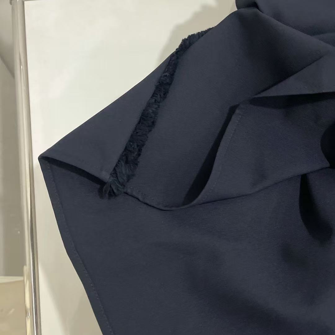 Belt long windbreaker jacket