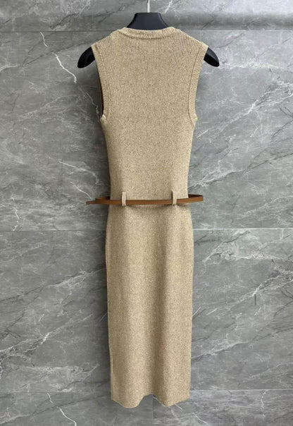 Minimalist Classic Half-Zip Knit Dress