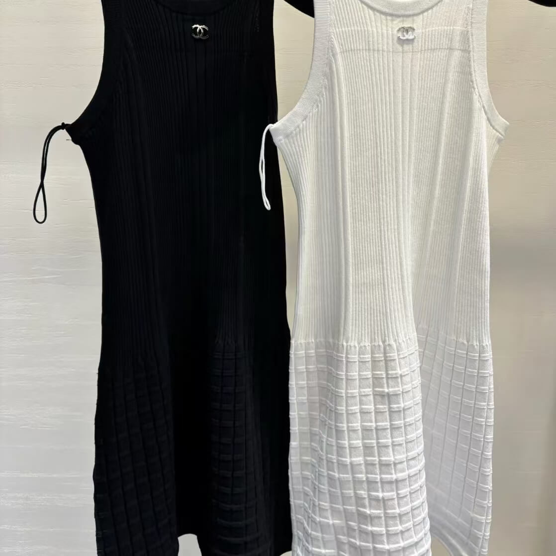 Classic 3D Checkered Texture Knit Vest Dress