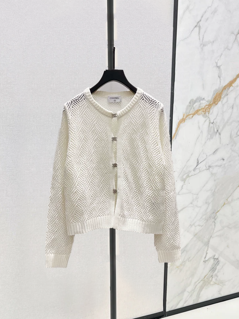 25 Wool cardigan jacket