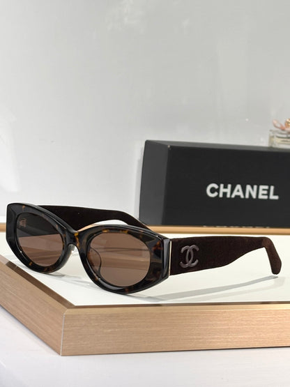 C Fabric Design Sunglasses