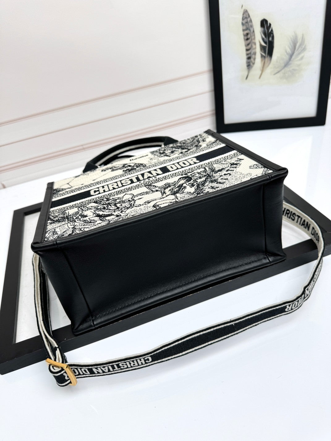 Embroidered Cowhide White Animal Small Crossbody Tote Bag