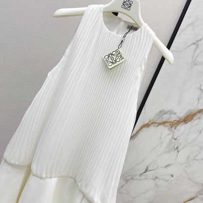 Clean-Flounce Shift Dress