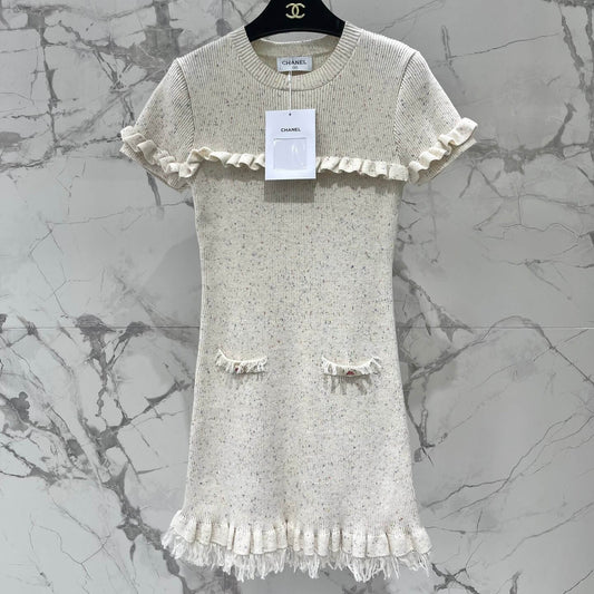 Sweet & Elegant Floral-Button Lace Dress