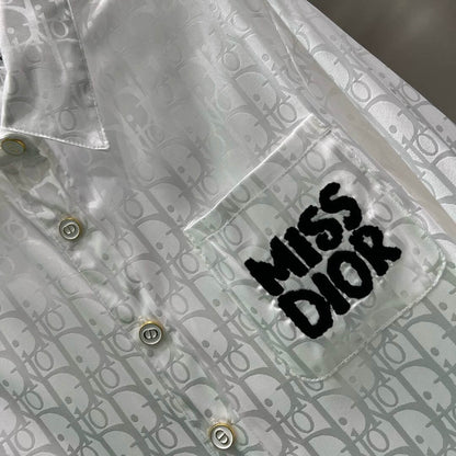 Fashionable Pearlescent Jacquard Fabric Letter Embroidery Shirt