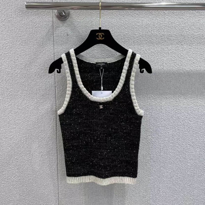 Minimalist Premium Textured Knit Vest
