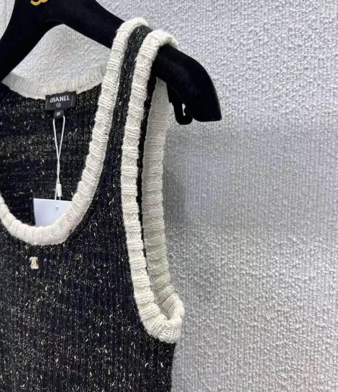 Minimalist Premium Textured Knit Vest