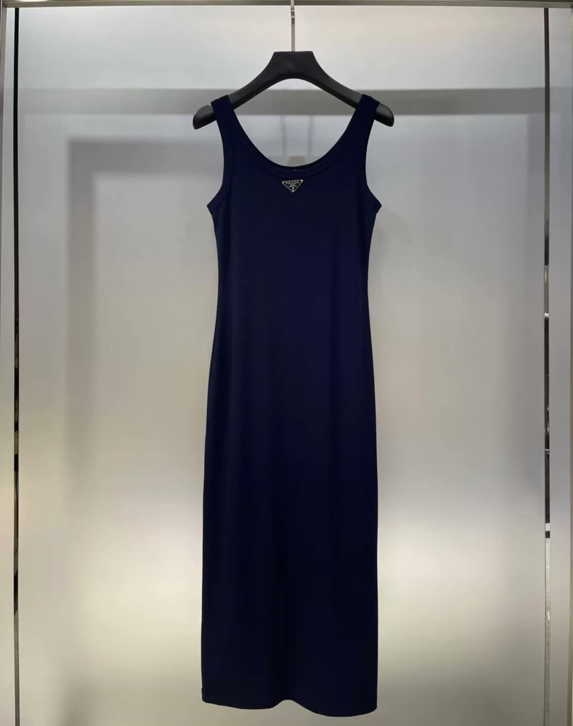 Classic Cropped Solid Color Vest Dress