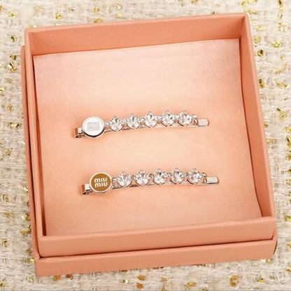 Fashionable Enamel & Diamond Hair Clip