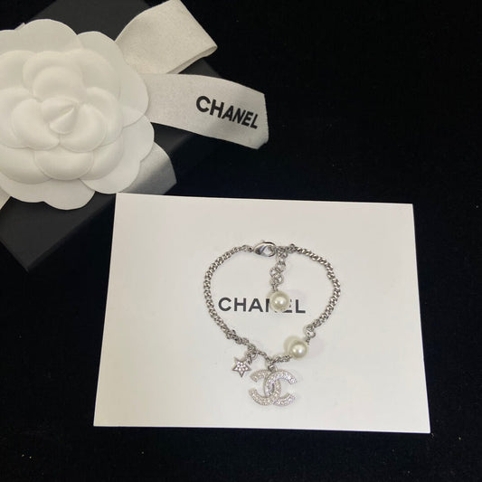 Classic Versatile Pearl & Diamond Bracelet