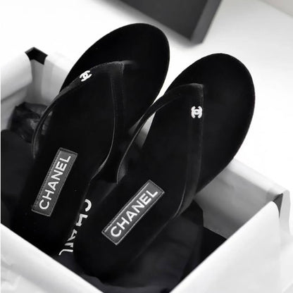 Casual Slim-Strap Velvet Flip-Flops