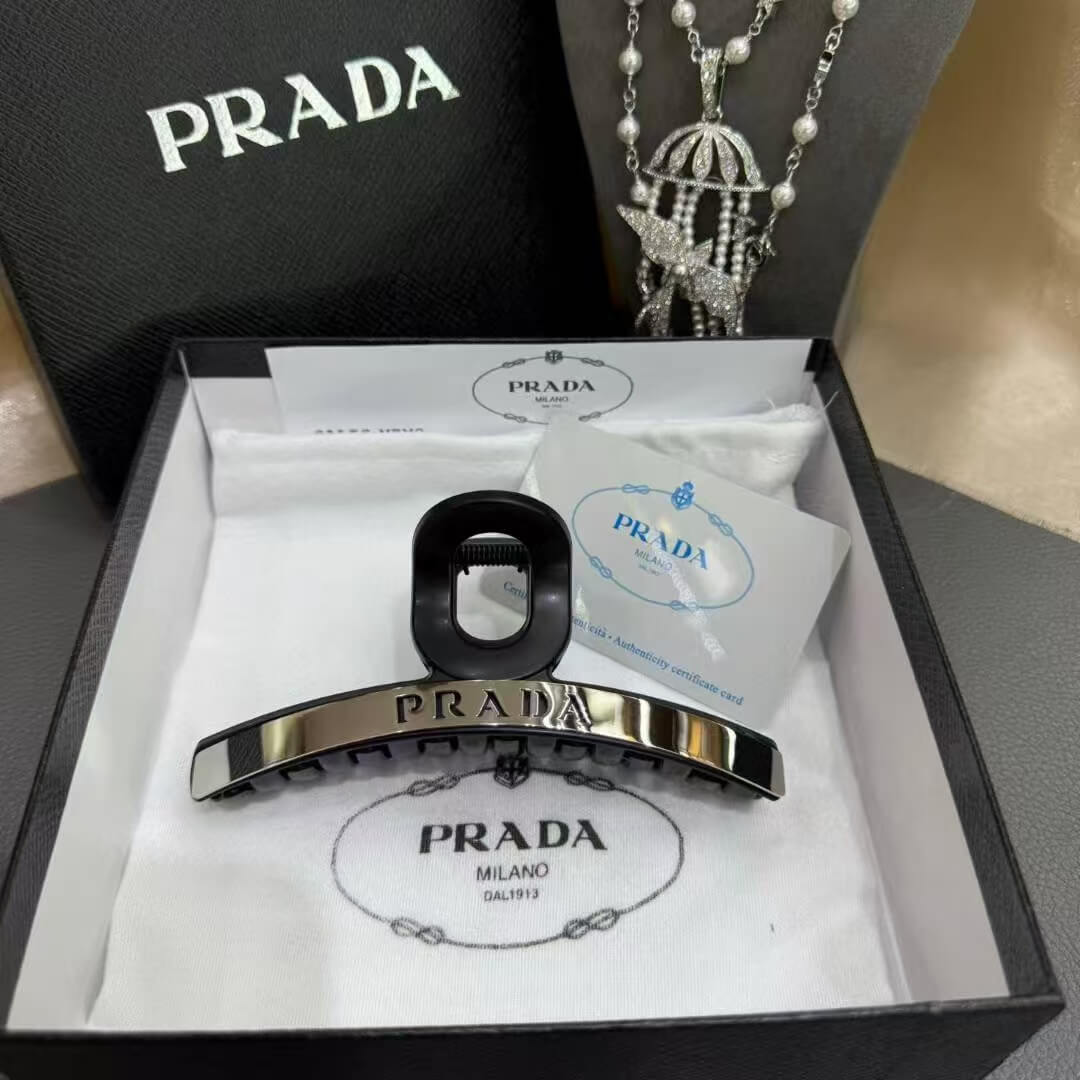 Classic Minimalist Letter Hair Claw Clip