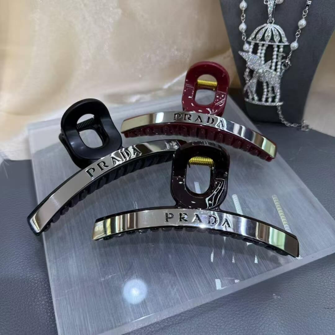 Classic Minimalist Letter Hair Claw Clip