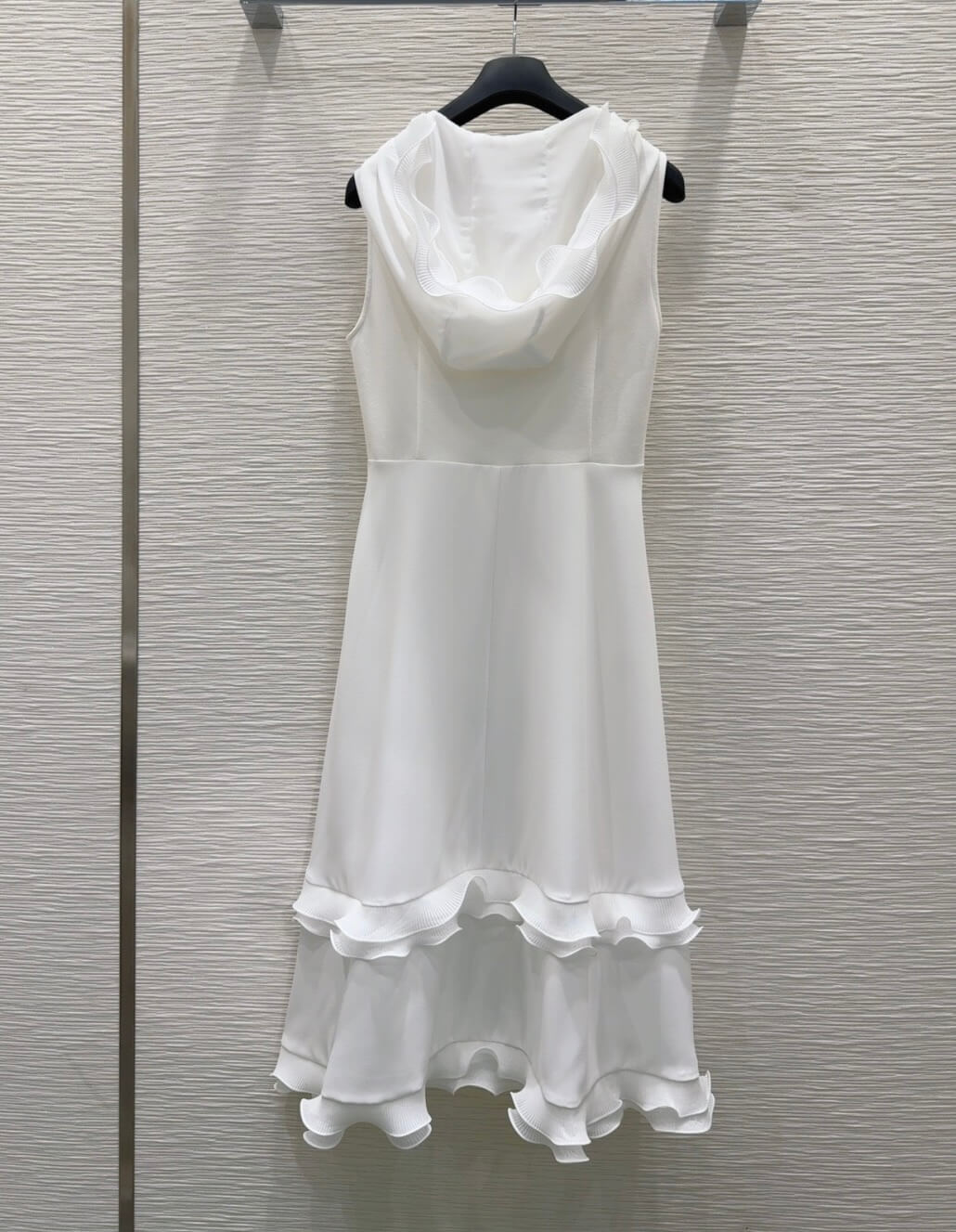Classic Minimalist Solid Lace Trim Dress