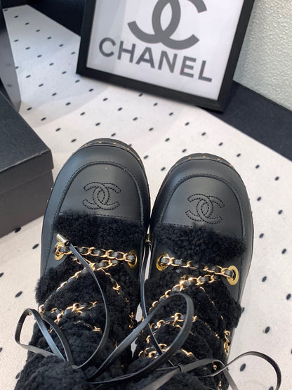 25 Classic snow boots