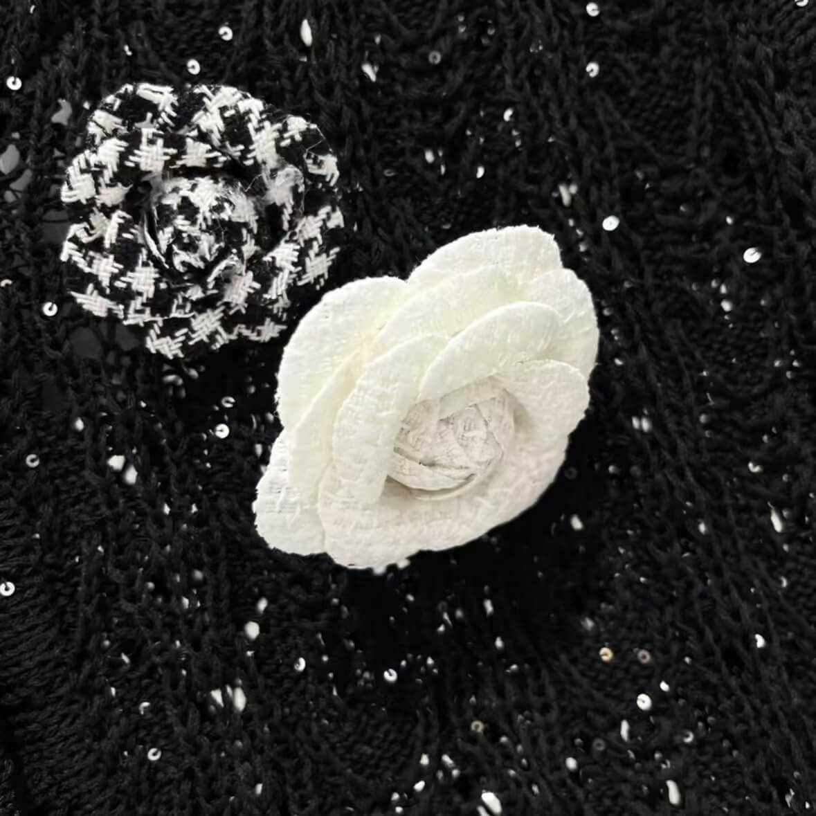 Classic Sailor Collar Camellia Knit Vest