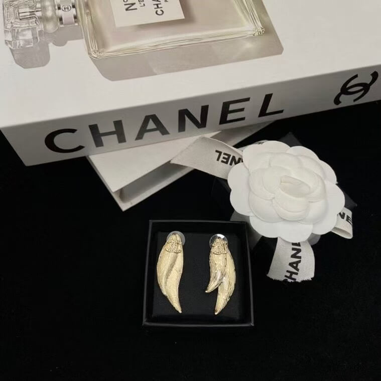 Trendy Plume Drop Earrings