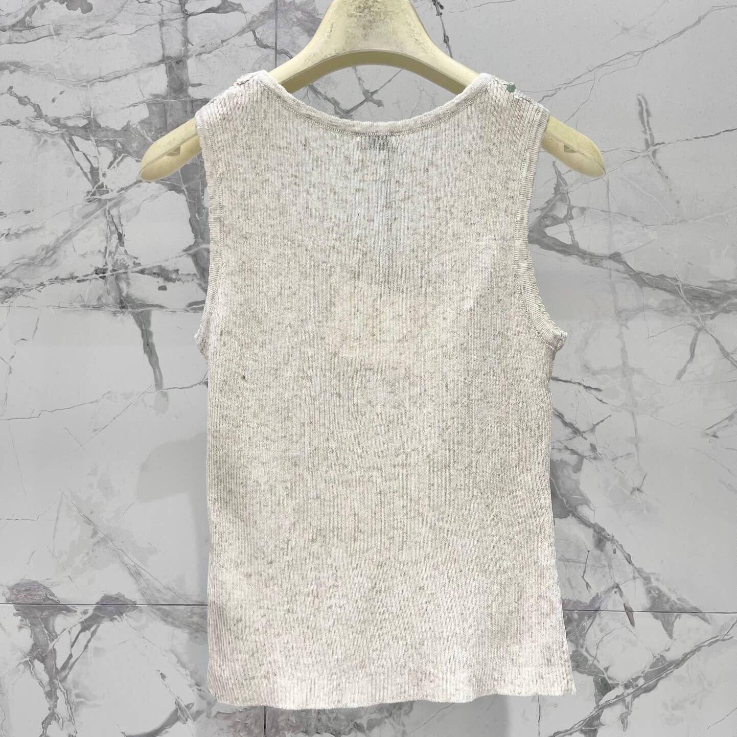 Slim-Fit Colorblock Sleeveless Shell Top