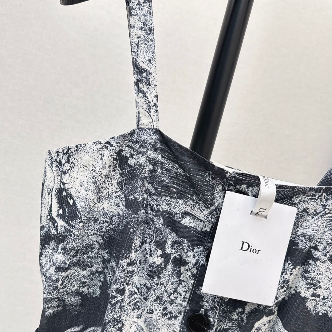 Minimalist Jungle Print Strappy Dress