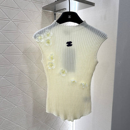 Elegant & Sophisticated Floral-Knit Short-Sleeve Skirt Set