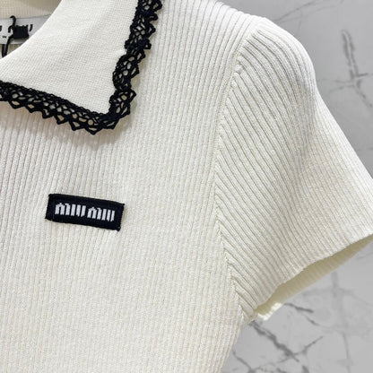 Sweet Color-Block Peter Pan Collar Knit Top