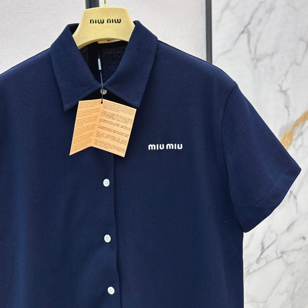 Unstructured Camp Collar Knit