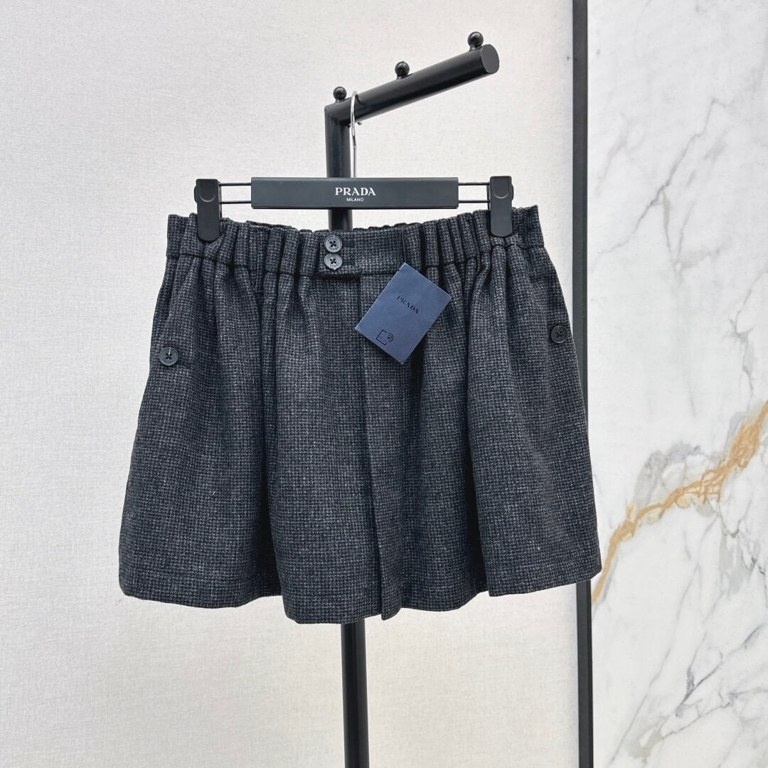Vintage-Inspired Elegant Wool Flared Mini Skirt
