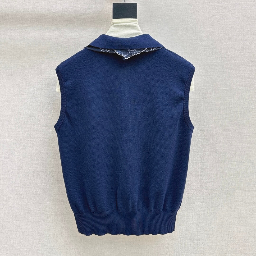 Casual Versatile Sleeveless Vest with Scarf Accent