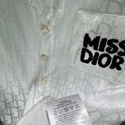 Fashionable Pearlescent Jacquard Fabric Letter Embroidery Shirt