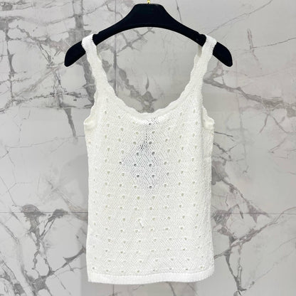 Minimalist Wave-Edge Cut-Out Vest