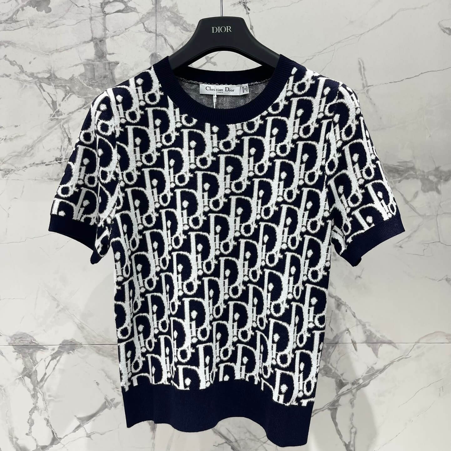 Bias-Color Jacquard Short Sleeve