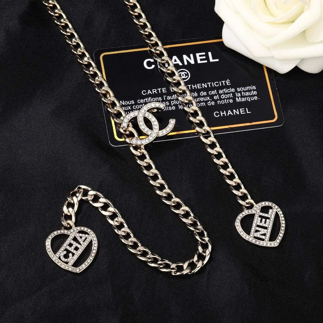 C waist chain
