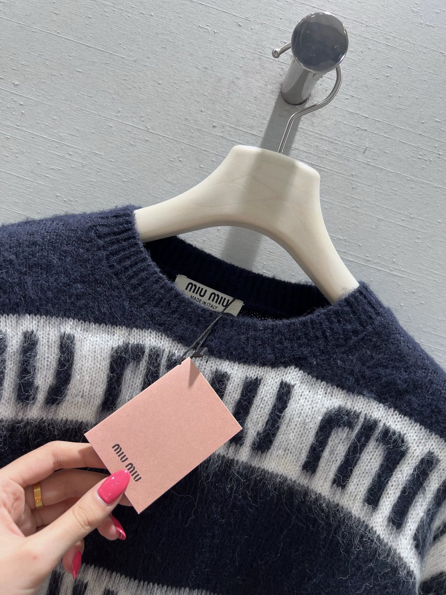 25FW mohair letter sweater