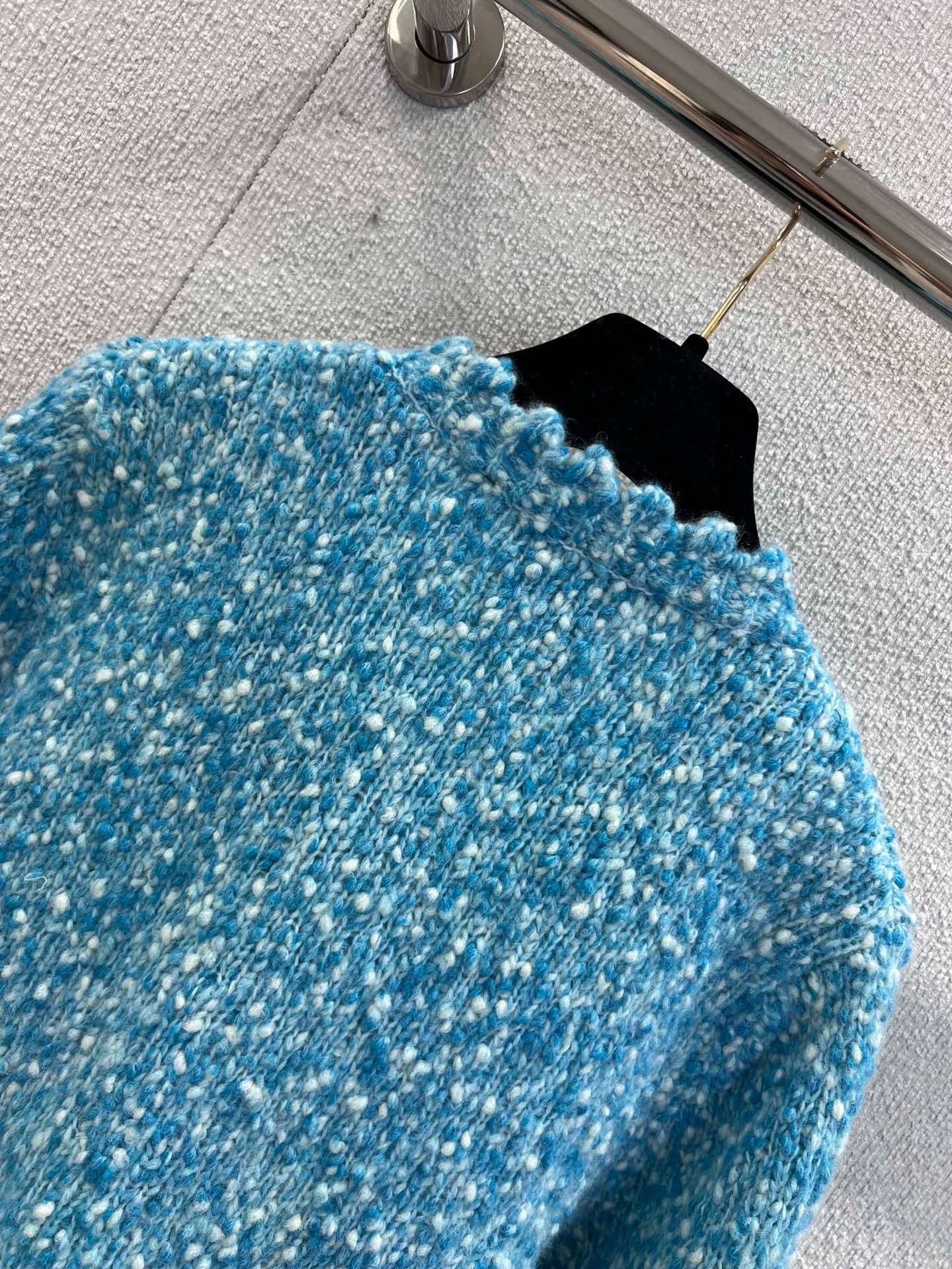 25fw Polar cashmere cardigan（Medieval Series）