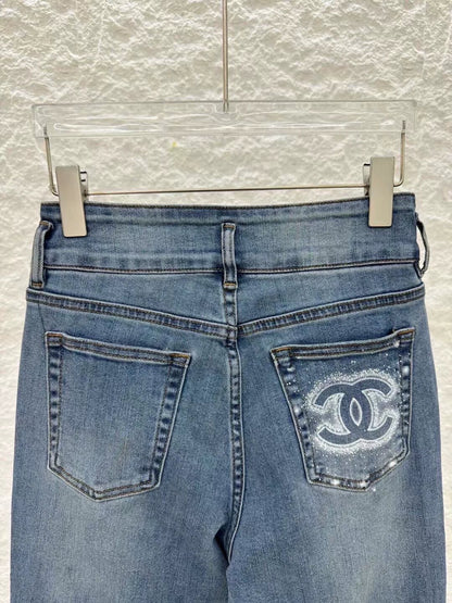 25 Slim-fit bootcut jeans