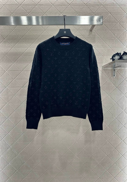 L 25 Embroidered jacquard sweater