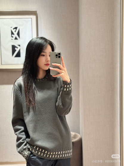 25fw Rhinestone edging knitted sweater