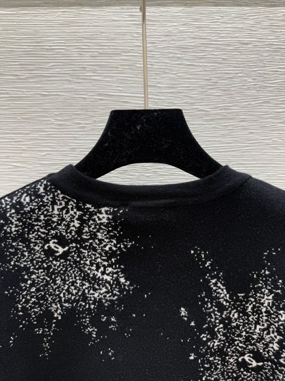 25fw Jacquard V-neck cardigan