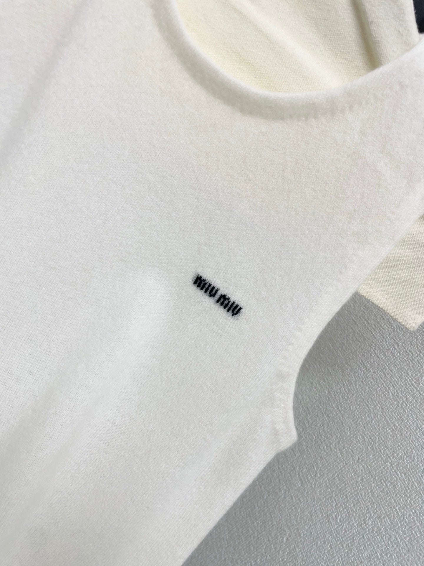 25fw Contrasting jacquard vest