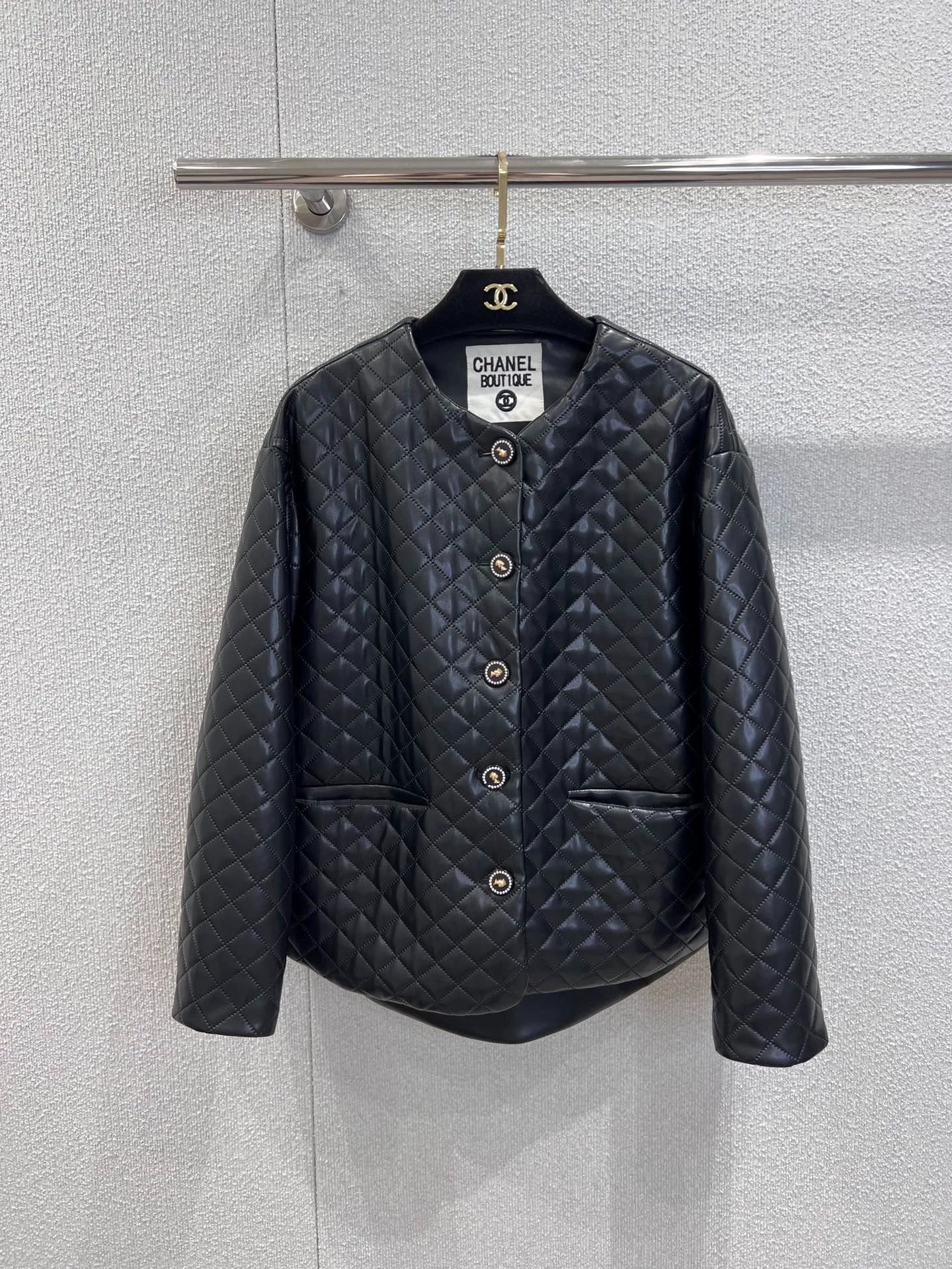 Diamond-patterned leather cotton-padded jacket